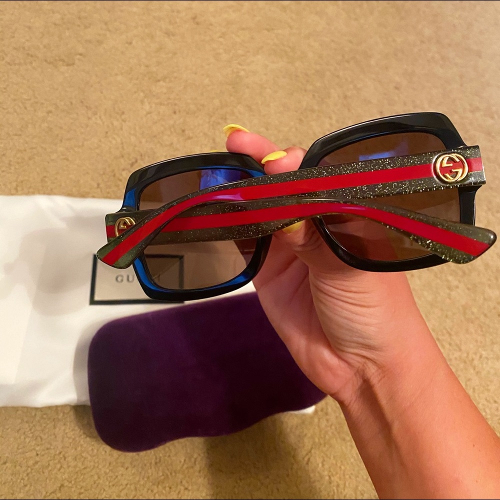 GUCCI sunglasses